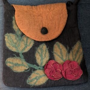 Source Unknown Felt Shoulder Bag - Black, Orange, and Red
